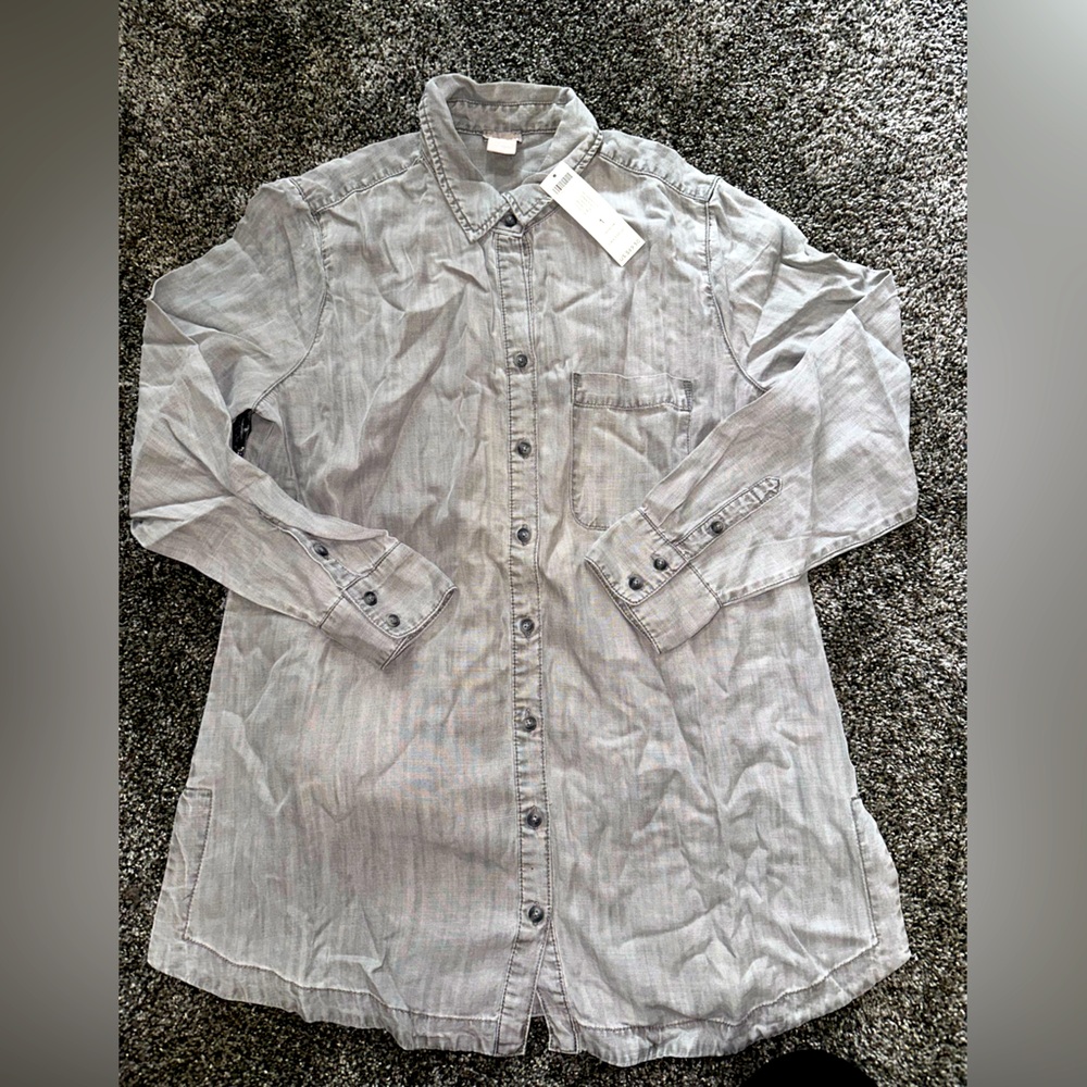 NWT chicos women’s moonstone denim shirt sz 1